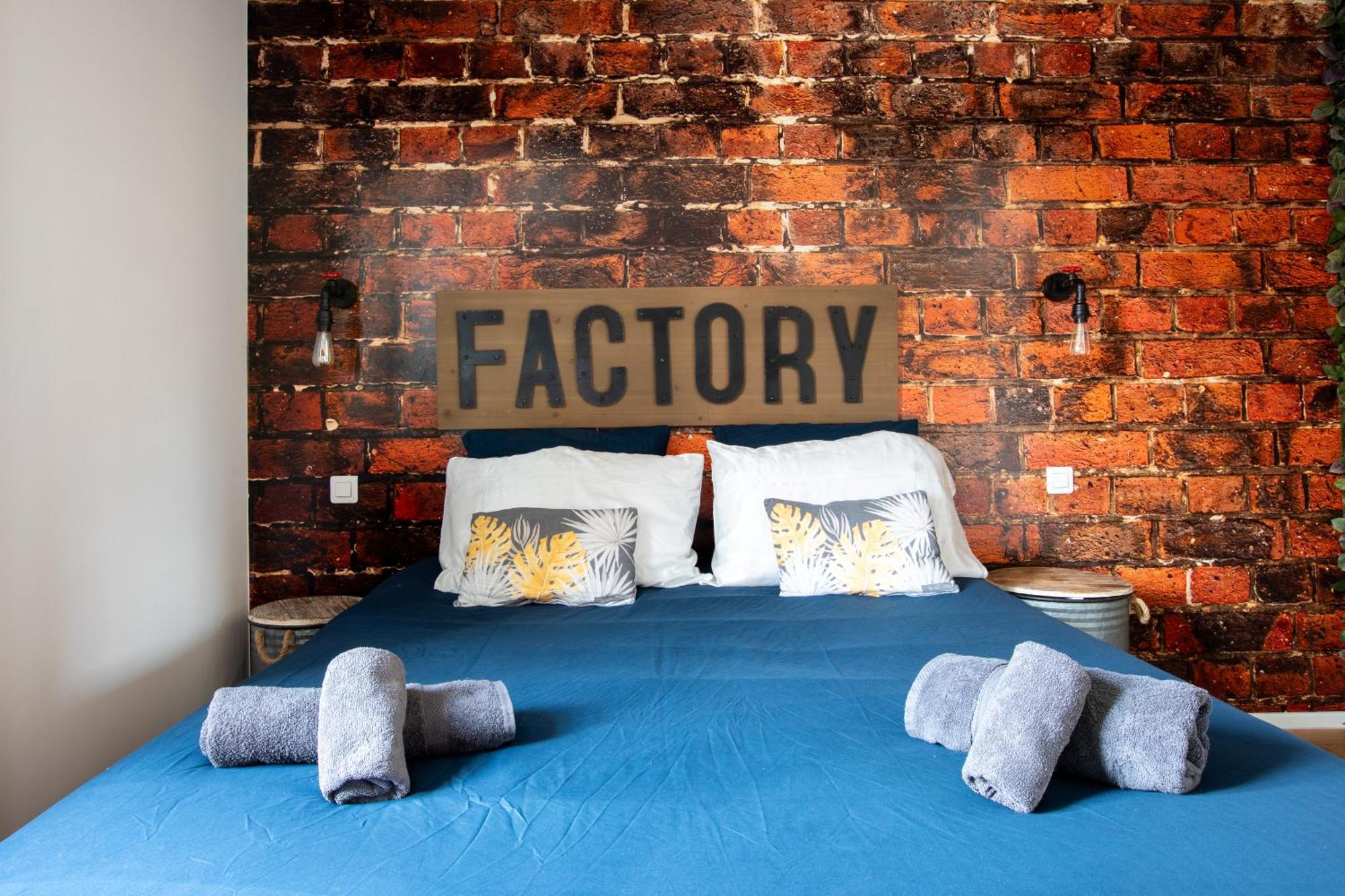 Hyper Centre Colmar The Factory Room Exterior photo